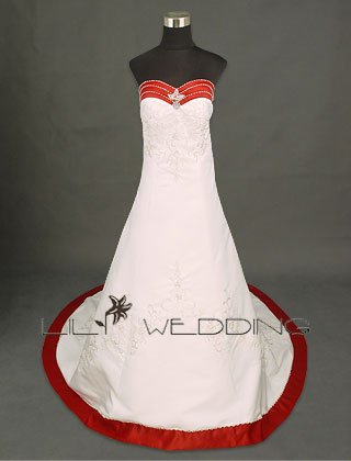 Couture Wedding Gown - Style LWD0036