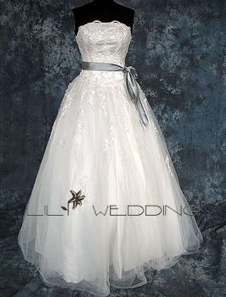 Strapless Wedding Gown - Style LWD0142