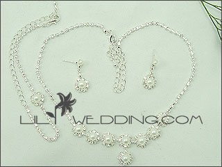 Pearl Star Rhinestone 4-Piece Jewelry Set