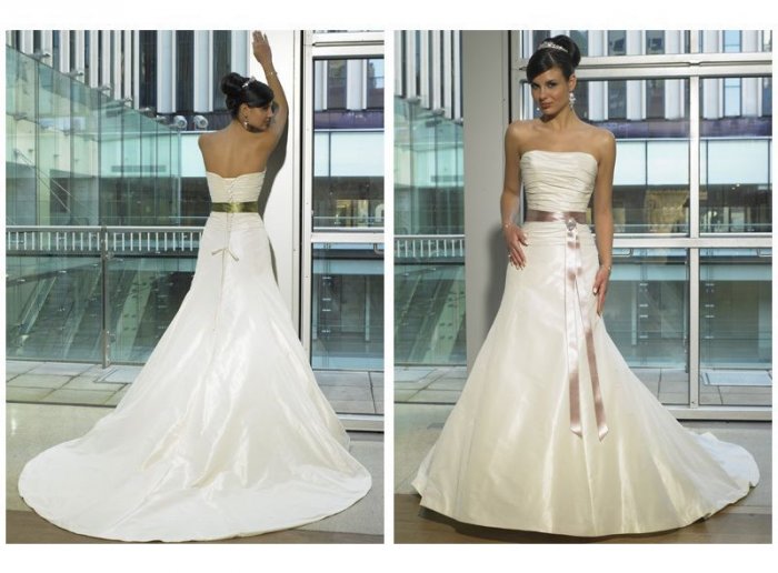Sexy A LINE STYLE Wedding Dress Bridesmaid Bridal Gown Custom
