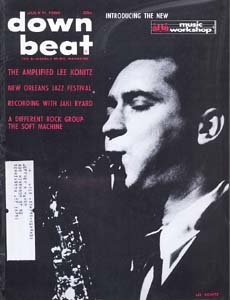 Down Beat - July 11, 1968 - Lee Konitz cover