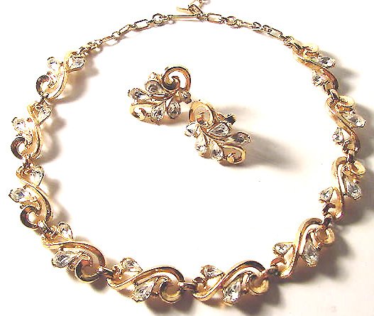 Signed Vintage Trifari Pear Rhinestones Set