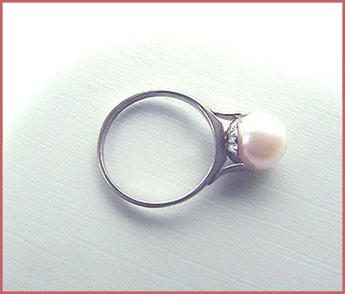 Vintage 14k White Gold 8.5mm Pearl Ring