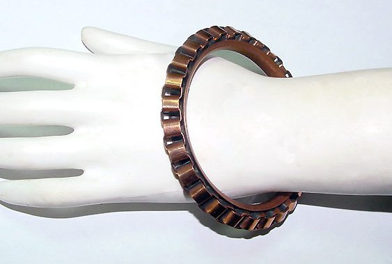 Unusual 1950s Modernist Copper Bangle