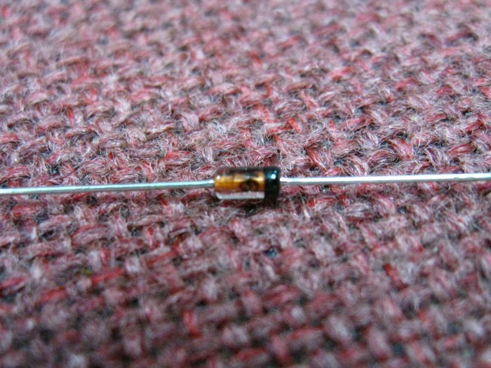 DIODE IN4001 (RoSH)