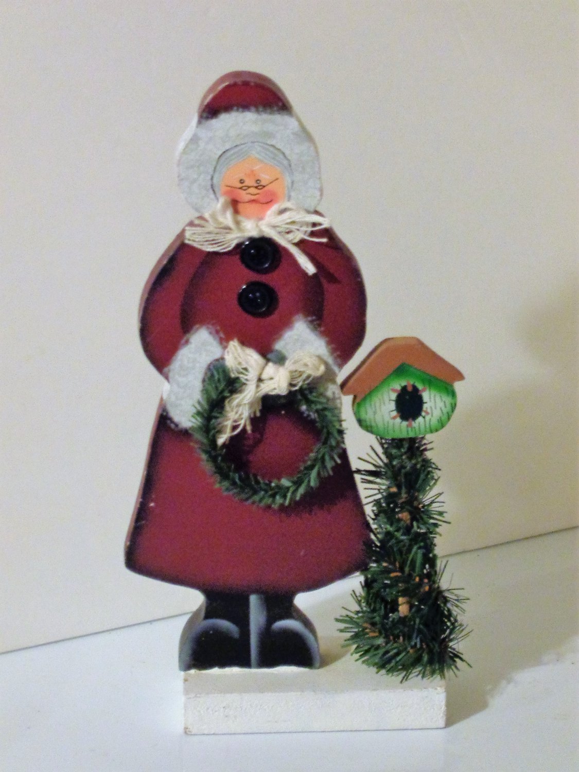 Mrs. Santa Claus Wooden Figurine Wreath Birdhouse