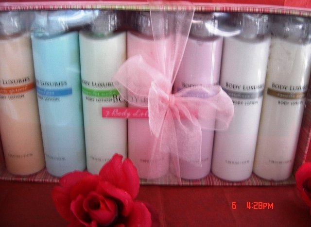 BODY LUXURIES 7 PC 7 OZ BODY LOTION'S COLLECTION
