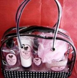 GLAMOUR GAL 5 PC LAVENDER & MUSK TRAVEL BATH SET