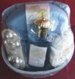 GARDEN PEONY 4 PC MINI BATH SET W/ WOVEN BASKET