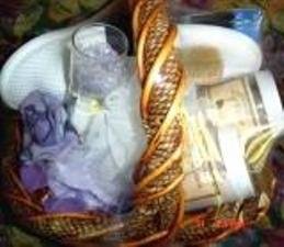 LILY & ORCHID 9 PC FOOT CARE SET W/ WOVEN BASKET