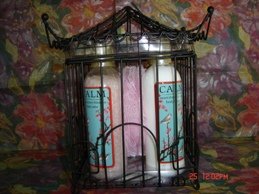 SWEET CHERRY BLOSSOM 5 PC BATH SET W/ SMALL BIRD CAGE