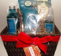BODY NATURE LEMON BASIL 5 PC BATH SET IN WOVEN BASKET
