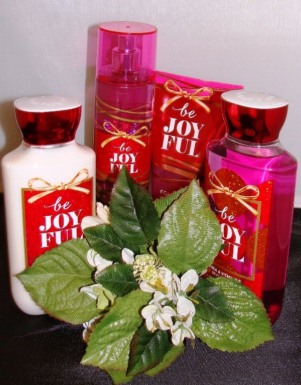 BATH & BODY WORKS BE JOYFUL 4 PC BATH & BODY SET