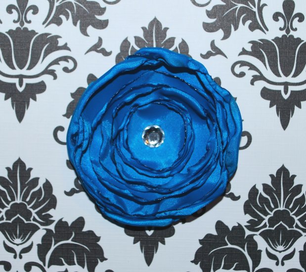 Turquoise Singed Flower