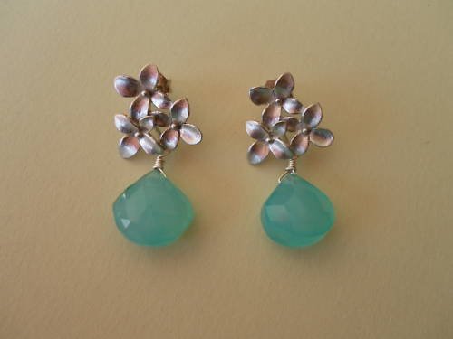 SWEET FLOWER PERUVIAN BLUE CHALCEDONY Silver Earrings