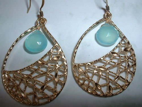 CHALCEDONY GOLD TEAR DROP GOLD Earrings 559