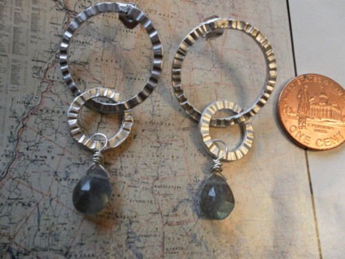 LABRADORITE MULTI RINGS HAMMERED Silver Earrings 14
