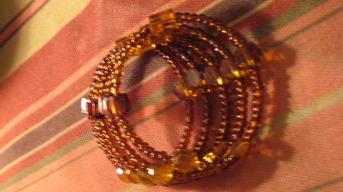 Handmade beaded braclet. NOVEMBER BIRTHSTONE