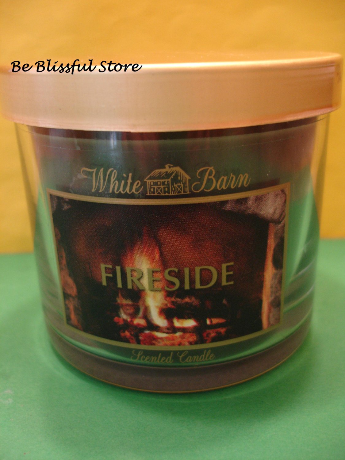 Bath & Body Works Fireside Candle 4 oz