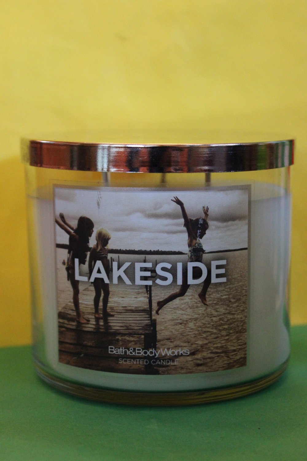 Bath & Body Works Lakeside Candle 3 Wick Large