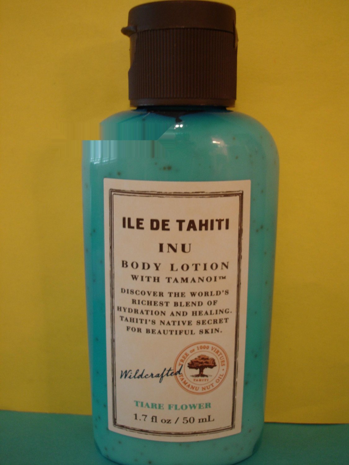 Bath & Body Works ILe De Tahiti Tiare Flower Lotion 1.7 oz
