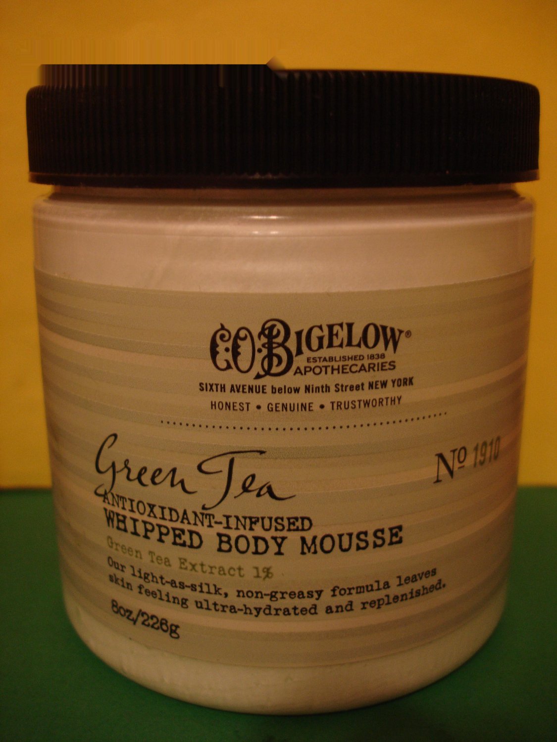 Bath & Body Works C.O Bigelow Green Tea Whipped Body Mousse Full Size