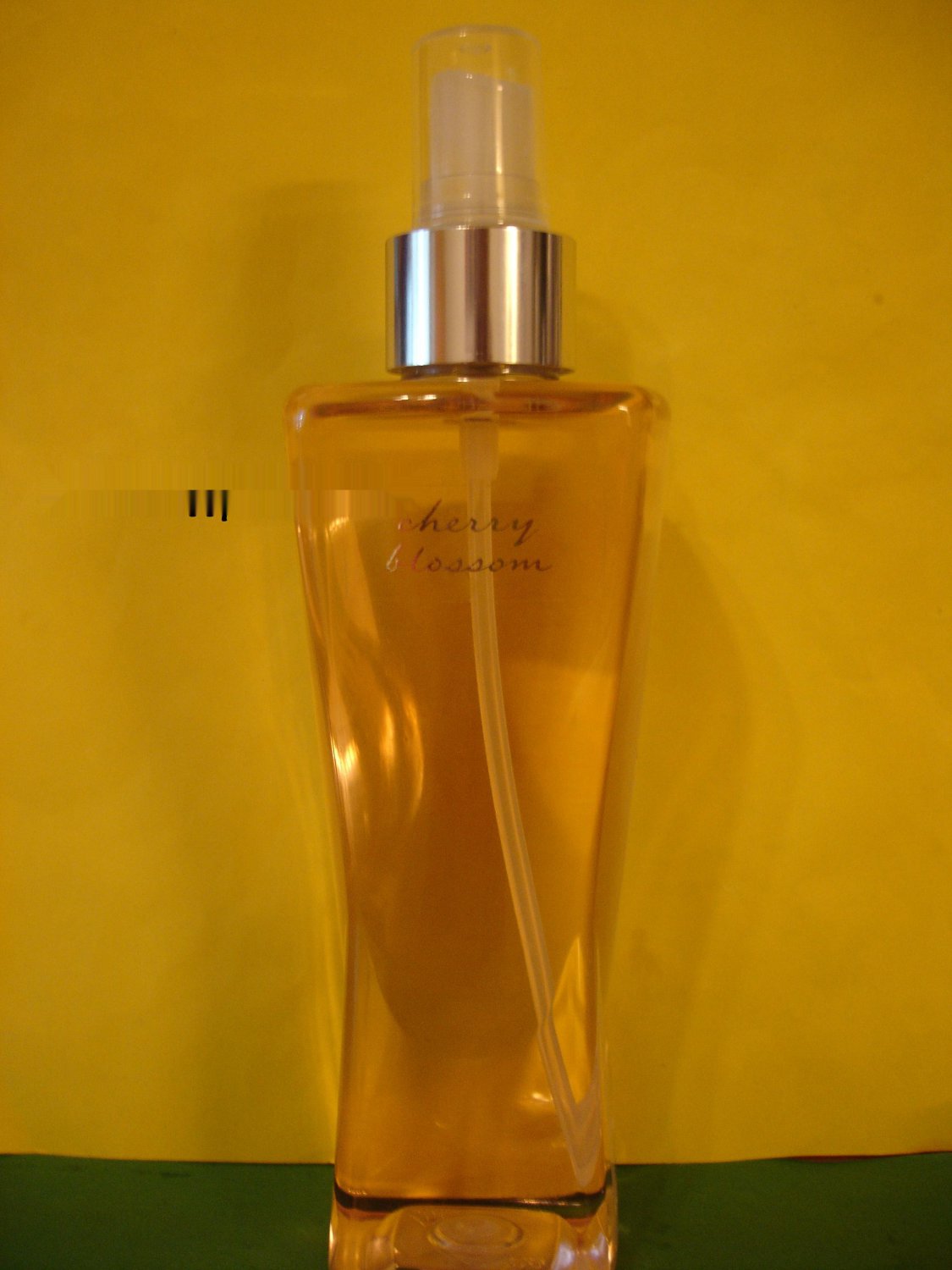 Bath and Body Works Cherry Blossom Splash Large Full Size