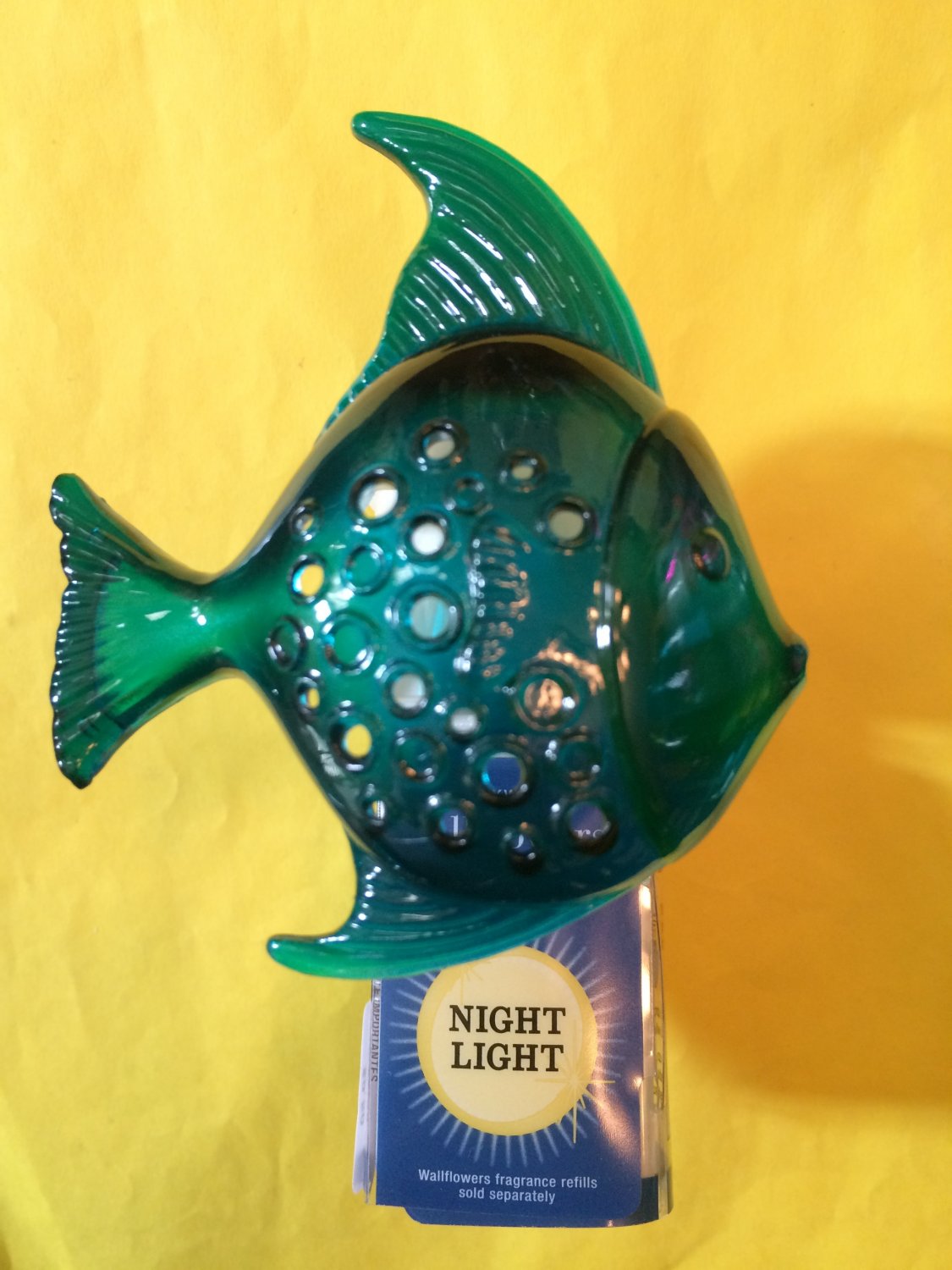 Bath and Body Works Blue Fish Night Light Wallflower Unit