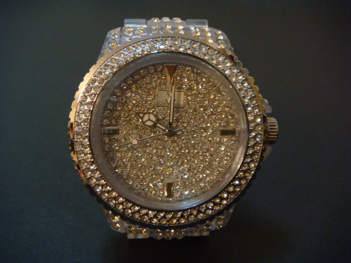 Fashion Plastic Stylish Watch with Rhinestone