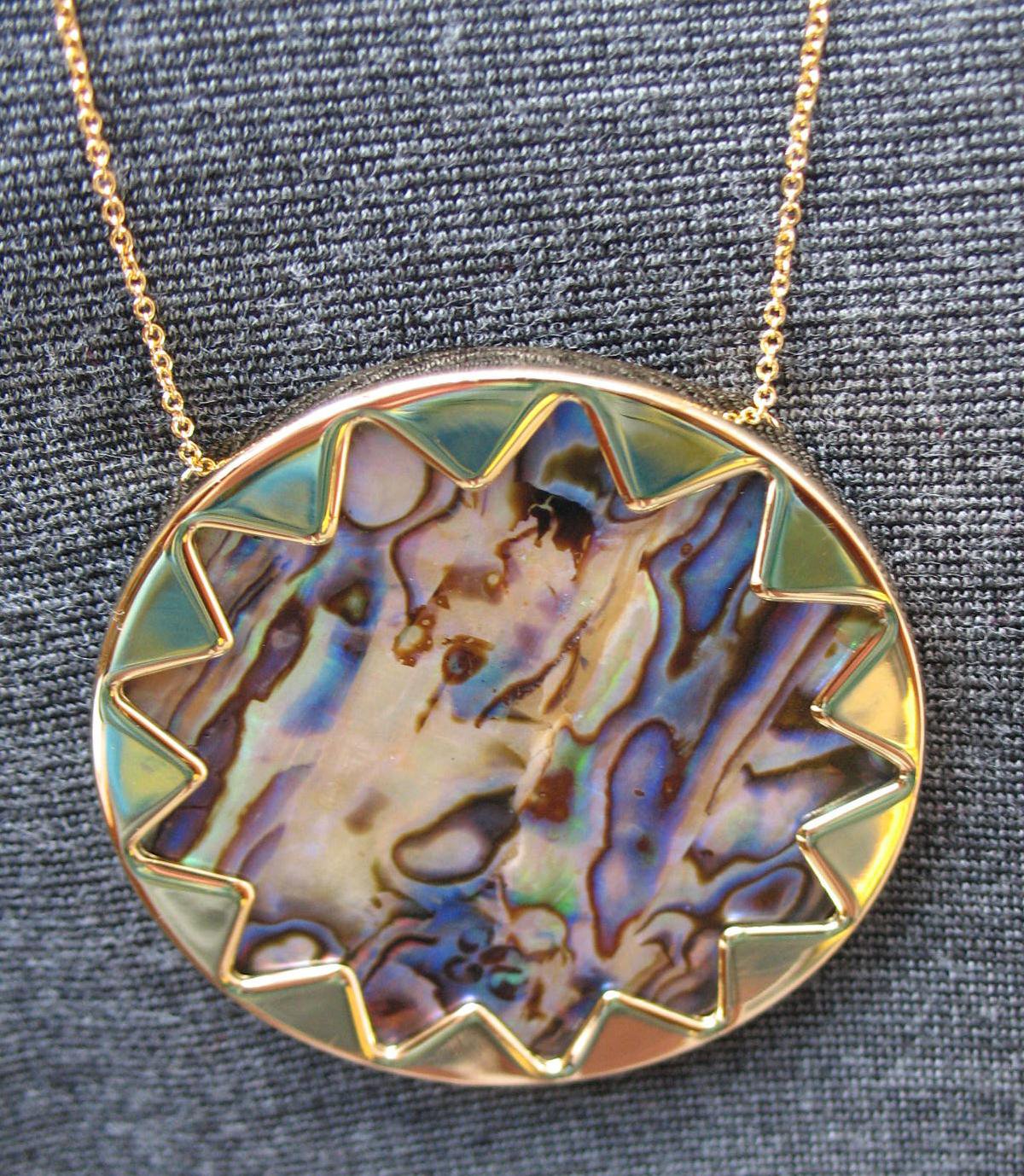 House of Harlow 1960 ABALONE SHELL Sunburst 27" Pendant Necklace, New