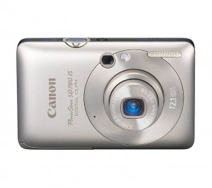 Canon PowerShot SD780 IS 12.1 Megapixel 3x Optical Zoom Digital Camera (Silver) REFURBISHED