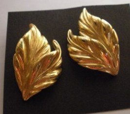 Bold Vintage Swaying Fall Autumn Leaves Earrings