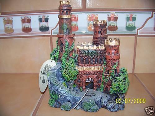MEDIUM BRICK CASTLE RUINS Decoration for aquariums NEW