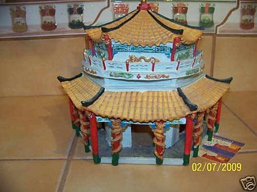 LG EMPEROR OF NEPAL PAGODA Decoration for aquariums NEW