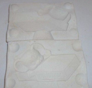 SMALL CERAMIC MOLD ~ MOUSE MATCHBOX ~ DECORATIONS