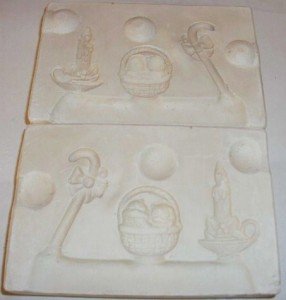 '70 CERAMIC MOLD CHRISTMAS ORNAMENT ~CANDLE CANE BASKET
