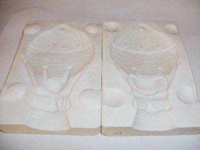 '70 CERAMIC MOLD CHRISTMAS ORNAMENT HOTAIR BALLOON MOUS