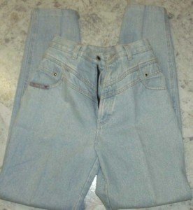 women's lt. blue denim BLAZE jeans 26x32 -2 pocket sz5