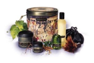 Kama Sutra Earthly Delights Gift Tin & Items