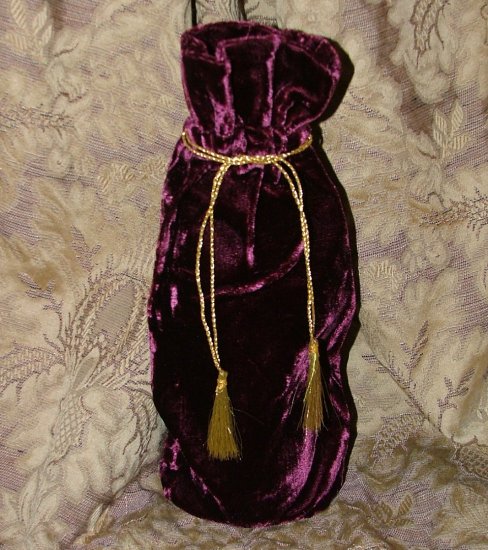 Reusable Velvet Wine Gift Bag - Burgundy with Gold tassel 6" x 14"
