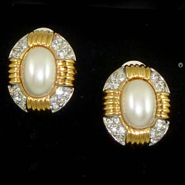 Majorica's Mikimi Pearl & Austrian Crystal Ribbed Clip Earrings