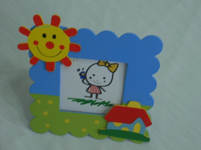 Wooden Colourful Sun and House Photo Frame