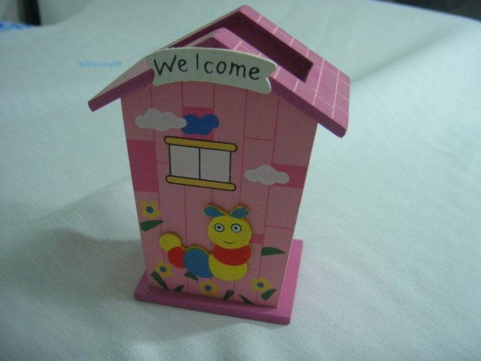 Wooden Pink Cartoon House Worm Pen and Pencil Holder