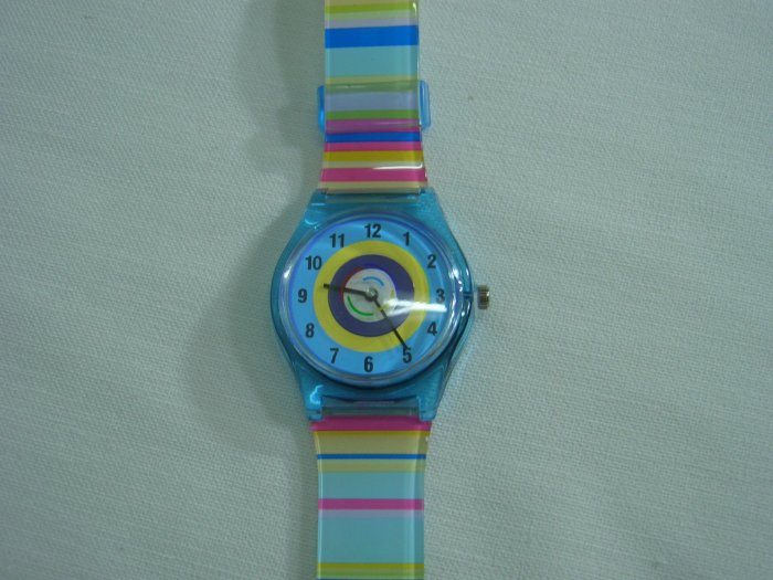 Blue Round Case Plastic Quartz Wrist Watch w/ Battery