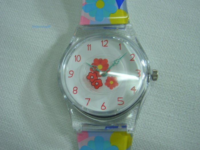 Colorful Flower Round Case Plastic Quartz Wrist Watch w/ Battery