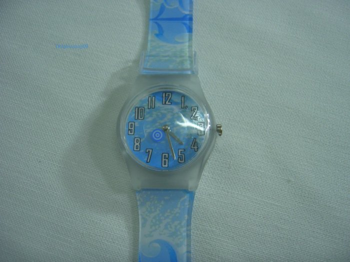 Light Blue Round Case Plastic Quartz Wrist Watch w/ Battery