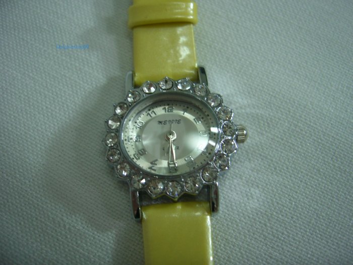Yellow Leather Oval Antique Stone Quartz Wrist Watch