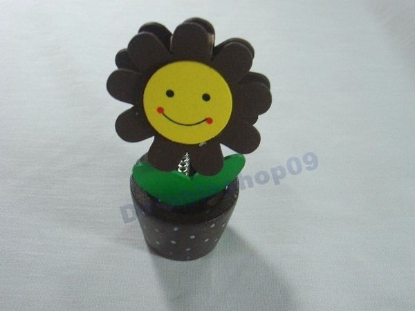 Brown Wooden Desktop Flower Memo Name Card Clip