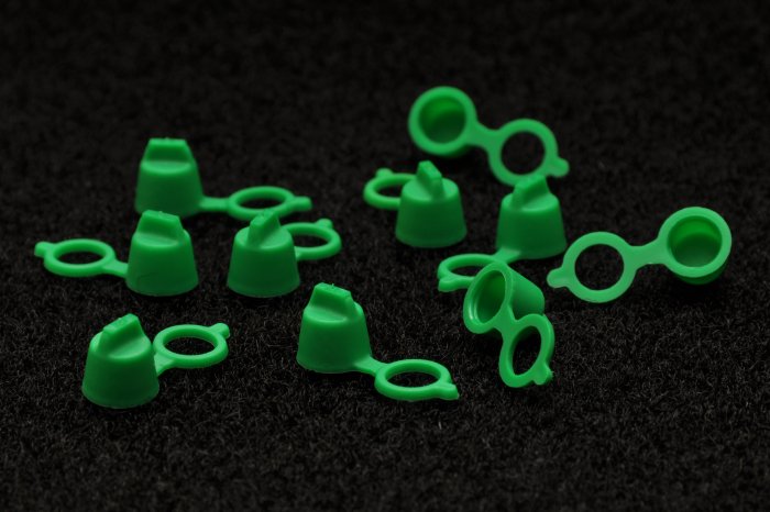 GREASE FITTING CAPS GREEN (2,000 pcs)