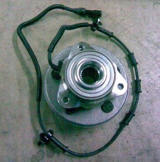 Front Hub Bearing 02-2005 Explorer Aviator Mountaineer